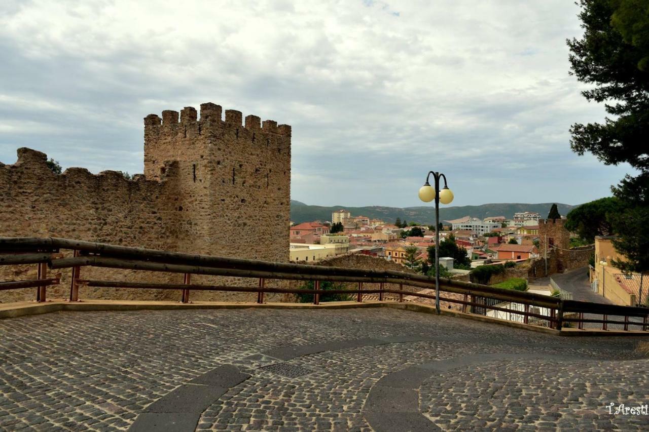 B&B Castello Salvaterra Iglesias Exterior foto